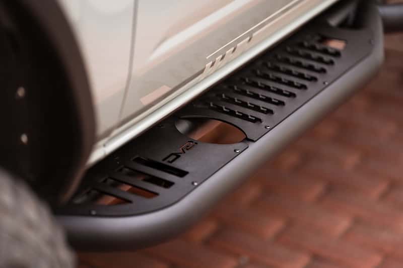 DV8 Offroad — DV8 Offroad 21-22 Ford Bronco OE Plus Series Side Steps
Side Step - view 10