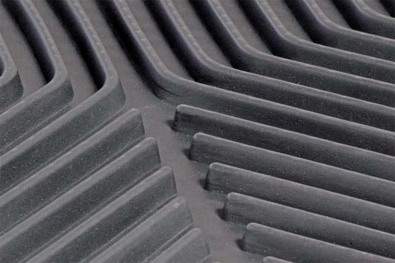 Dee Zee — Dee Zee Universal All Season Front Floor Mat Universal (Pair) - view 4