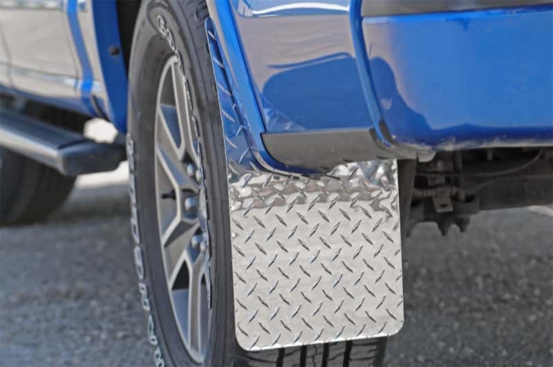 Dee Zee — Dee Zee Universal Flaps Brite-Tread Universal 11x19 Notched (Blk) - view 4