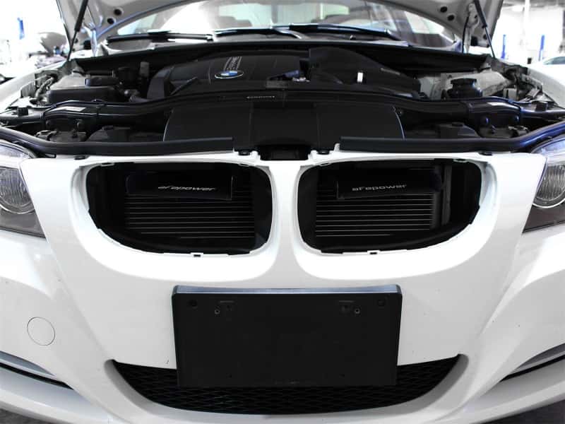 aFe — aFe MagnumFORCE Intakes Scoops AIS BMW 335i (E90/92/93) 07-11 L6-3.0L (tt)
Dynamic Air Scoop
AirIntScoop - view 5