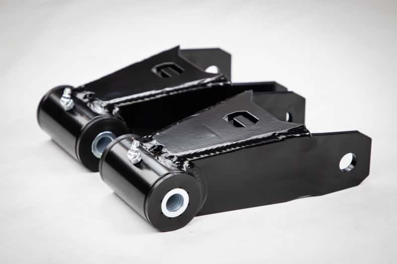 Cognito — Cognito 20-25 Chevrolet Silverado 2500 HD 1in Drop Leaf Spring Shackle
Cognito 1" Shackle - view 2
