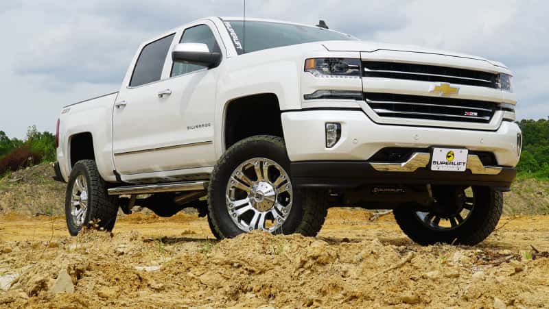 Superlift — Superlift 14-18 GMC Sierra 1500 4WD 6.5in Lift Kit w/ Alum Cntrl Arms Fox Front Coilover & 2.0 Rear
LIFT KIT - view 4