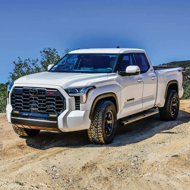 Westin — Westin 2022 Toyota Tundra Dbl Cab & Crew Max R5 Nerf Step Bars - Textured Black
Nerf Step Bars - view 9