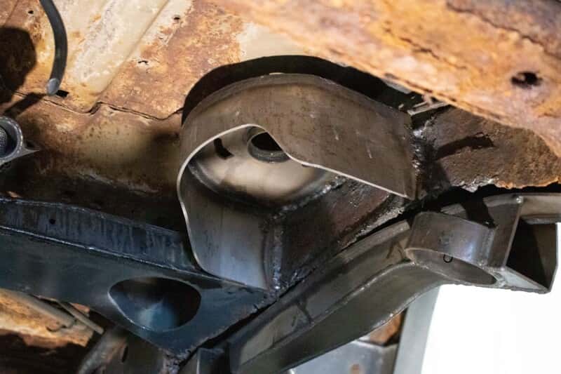 RustBuster — Rust Buster Avalanche/Suburban/Yukon Rear Upper Coil Spring Bucket - Left - view 8