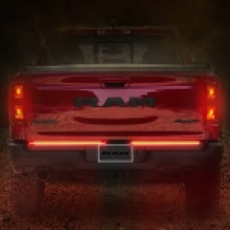Putco — Putco 2019+ RAM 1500/Jeep Wrangler JK/JL 18in Split Blade LED Tailgate Light Bar (Pair)
LED Light Bar - view 3
