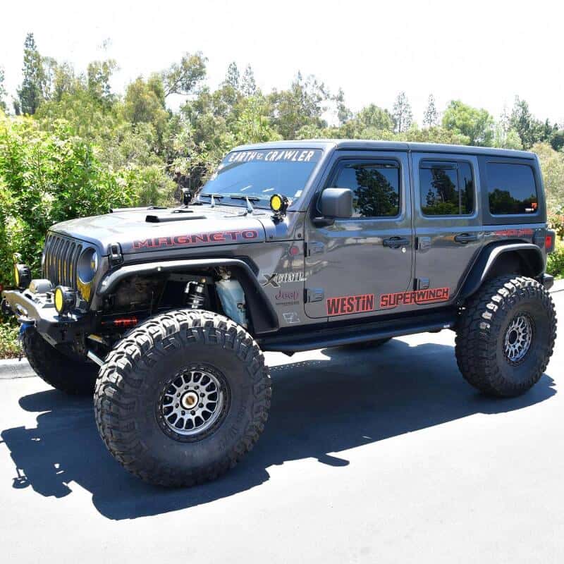 Westin — Westin 18-24 Jeep Wrangler (JL) Unlimited 4DR Outlaw Running Board - Textured Black
Running Boards - view 9