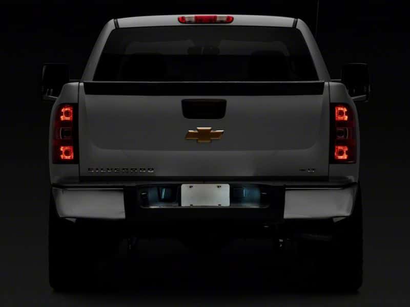 Raxiom — Raxiom 99-13 Chevrolet Silverado/GMC Sierra 1500 Axial Series LED License Plate Bulb Kit
Bulbs - view 5