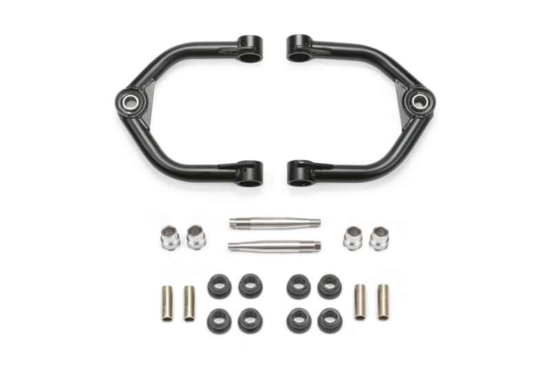 Fabtech — Fabtech 16-18 Nissan Titan XD 4WD 0in/6in Uniball Upper Control Arm Kit
Control Arm Kit - view 2
