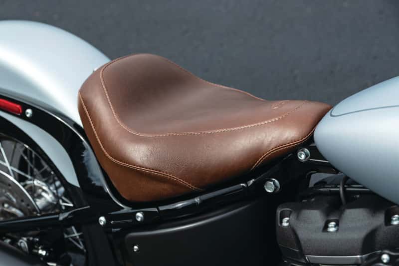 Mustang Motorcycle — Mustang 18-20 Harley Fat Bob Sissy Bar Pad - Black - view 2