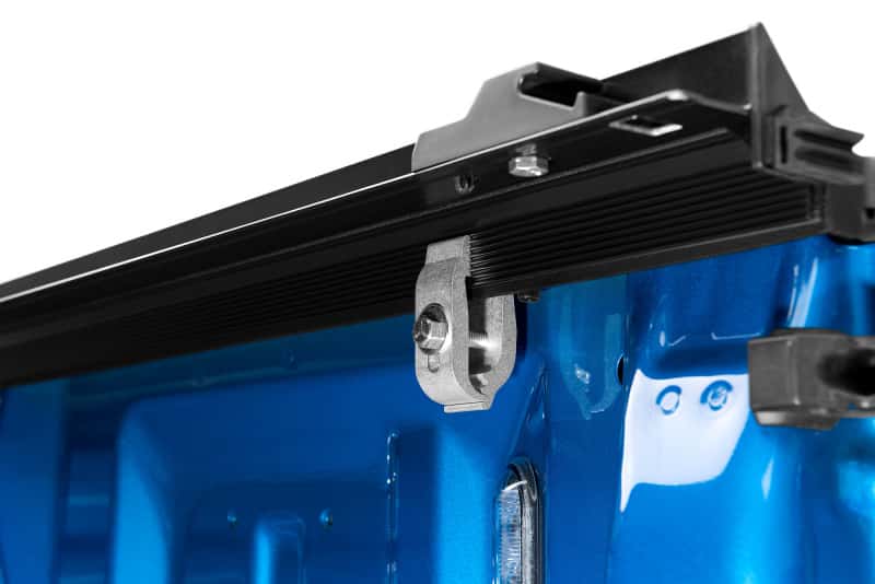 LUND — Lund 22-23 Ford Maverick 4.6ft Bed Genesis Elite Roll Up Tonneau
LND Elt RollUp Cvr - view 4