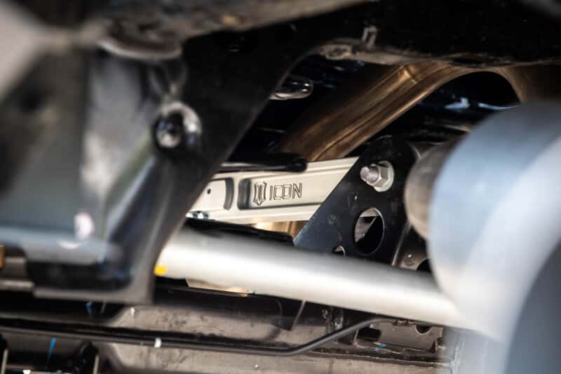 ICON — ICON 2022+ Toyota Tundra Billet Rear Upper Link Kit
REAR UPPER LINK KIT - view 6
