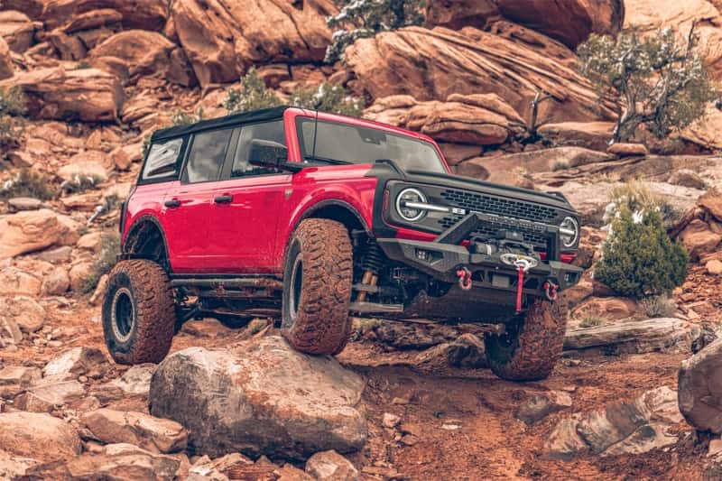 Superlift — Superlift 21-22 Ford Bronco w/ Sasquatch 2 inch Lift Kit - view 4