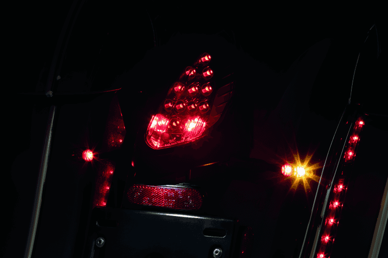 Kuryakyn — Kuryakyn Rear Turn Signal & License Plate Mount Indian Black - view 2