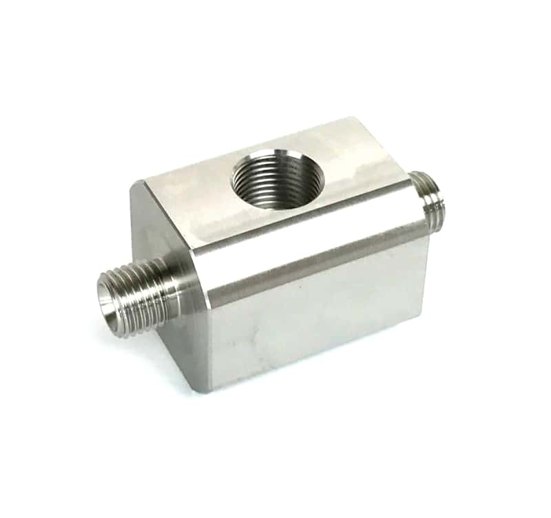 Fleece Performance — Fleece Performance Dodge 6.7L Cummins Dual Pump Junction Block w/ Rail Sensor Port (3.5mm ID)
Fuel Ln Junction Blk - view 1
