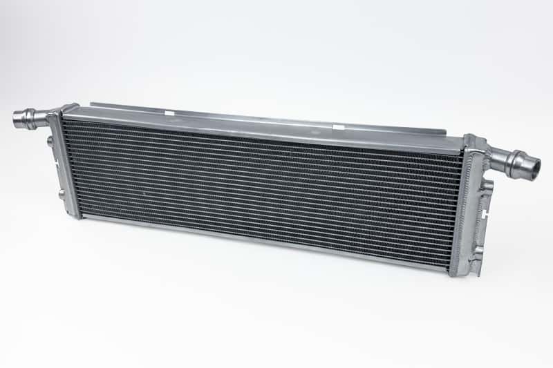CSF — CSF 2019+ 992.1/992.2 Porsche 911(3.0LT Base/T/S/4/4S/GTS/4 GTS) High Perf Center Aluminum Radiator
CSF Radiator - view 2