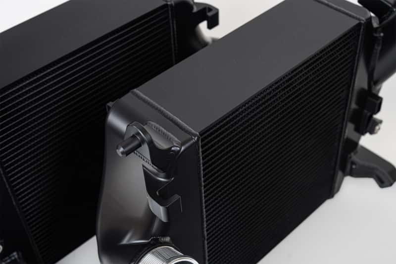 CSF — CSF 2019+ Lamborghini Urus / 2020+ Audi RS Q8 / SQ8 / SQ7 High Performance Intercooler System- Black
CSF Intercooler - view 3