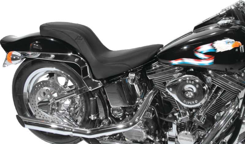 Mustang Motorcycle — Mustang 84-99 Harley Standard Rear Tire DayTripper 1PC Seat - Black - view 1
