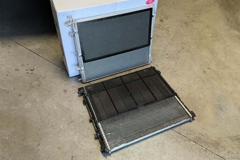 CSF — CSF BMW F9X X3M/X4M High-Performance Heat Exchanger and Transmission Cooler Module
CSF Cooling Module - view 2