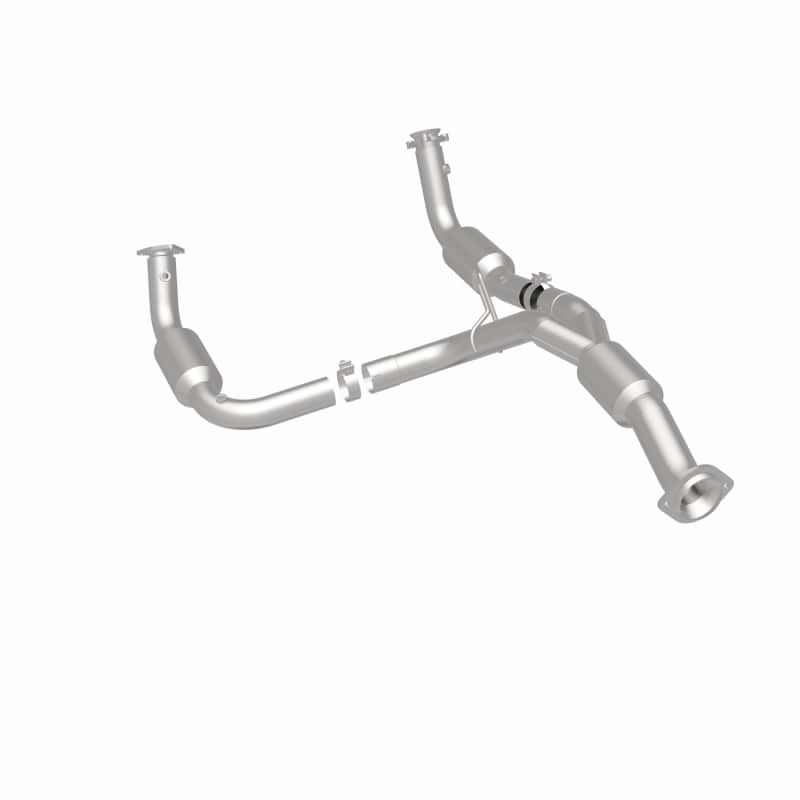 Magnaflow — Magnaflow 12-14 Chevrolet Silverado 2500 HD 6.0L Direct Fit Converter
California - view 15