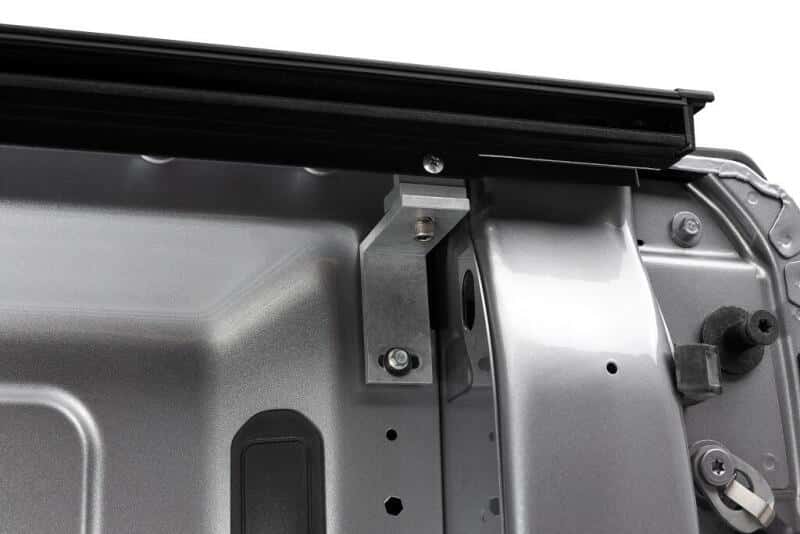 Roll-N-Lock — Roll-N-Lock 19-23 RAM 1500 w/o Swing Gate Tailgate SB 76.3in M-Series Retractable Tonneau Cover
Retractable Cover - view 16