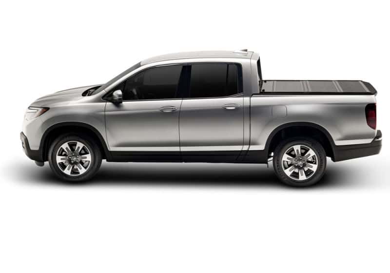 Undercover — UnderCover 17-20 Honda Ridgeline 5ft Flex Bed Cover - view 3