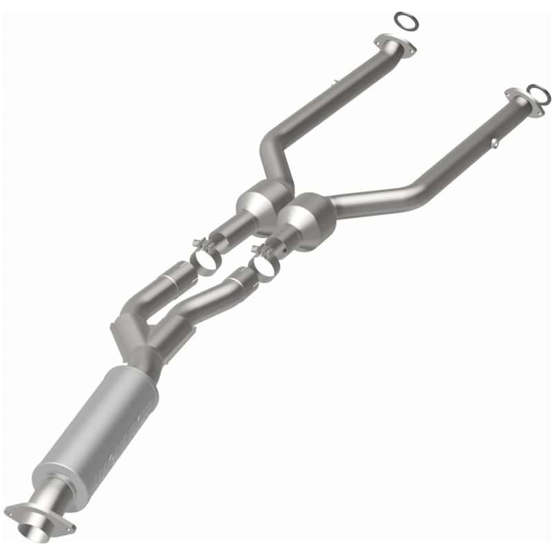 Magnaflow — MagnaFlow Conv Direct Fit CARB Compliant - 2008 Lexus IS F V8 5.0L
California - view 4