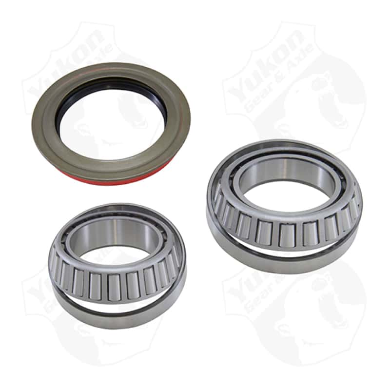 Yukon Gear & Axle — Yukon Gear Ford E350/F350 F/F Dana 60 & Dana 70 Rear Replacement Axle Bearing Kit / 67-97
Axle bearing & seal 
Axle bearing/seal - view 2