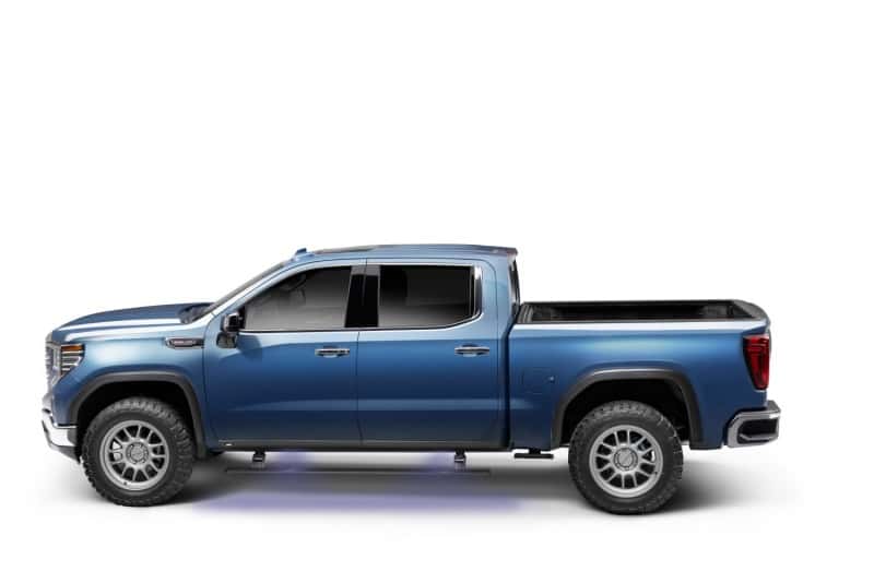 AMP Research — AMP Research 22-23 Chevy/GMC Silverado/Sierra 1500 & 2024 2500/3500HD PowerStep Plug N Play
Power Running Board
POWERSTEP - view 2