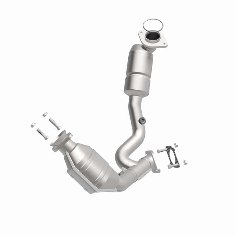 Magnaflow — MagnaFlow Conv DF 00-03 Ford Taurus 3.0L fron
California - view 8