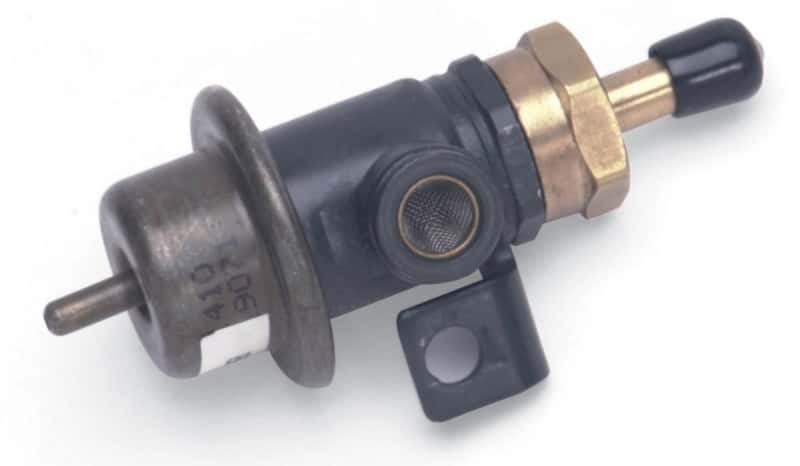Edelbrock — Edelbrock Fuel Pressure Regulator
FUEL INJECTION COMPO - view 2