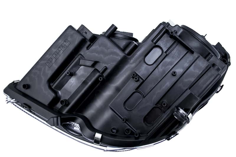 Hella — Hella 2006-2011 Mercedes-Benz CLS500 Halogen Headlight Assembly - view 4
