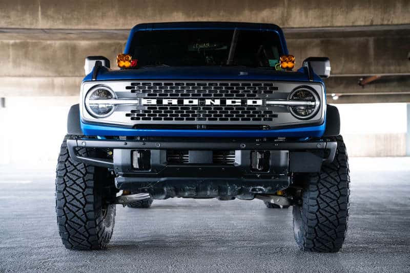 DV8 Offroad — DV8 Offroad 21-22 Ford Bronco Factory Front Bumper License Relocation Bracket - Side
License Bracket - view 8