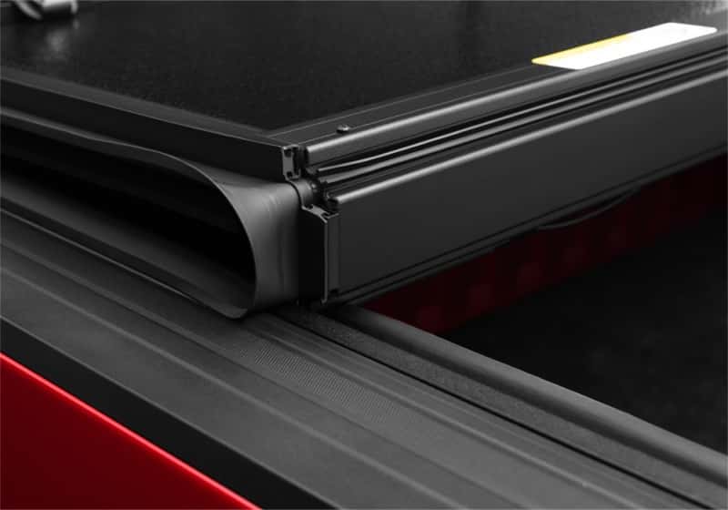 Undercover — UnderCover 14-18 Chevy Silverado 1500 (19 Legacy) 5.8ft Armor Flex Bed Cover - Black Textured - view 4