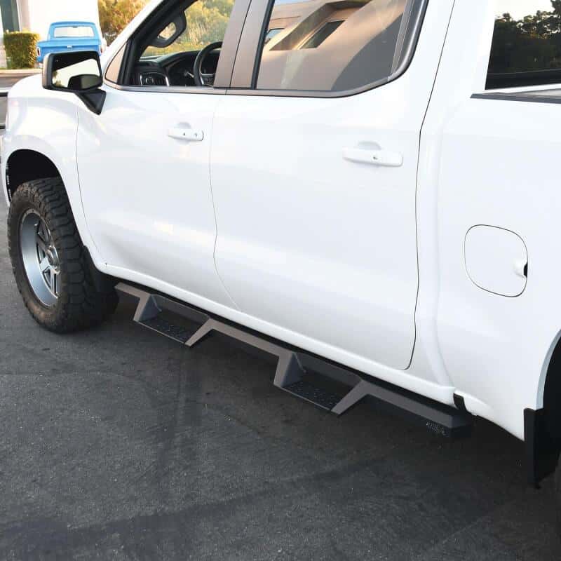 Westin — Westin 2019 Chevrolet Silverado / GMC Sierra 1500 Crew Cab Drop Nerf Step Bars - Textured Black
Nerf/Step Bar - view 6