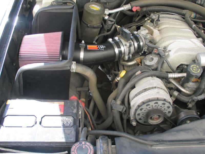 K&N Engineering — K&N 96-00 Chevy/GMC PickUp V8-7.4L Performance Intake Kit
Performance Air Inta
Air Intake System - view 5