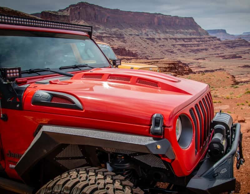 DV8 Offroad — DV8 Offroad 18+ Jeep JL Heat Dispersion Hood - Primer Black
Hood - view 5
