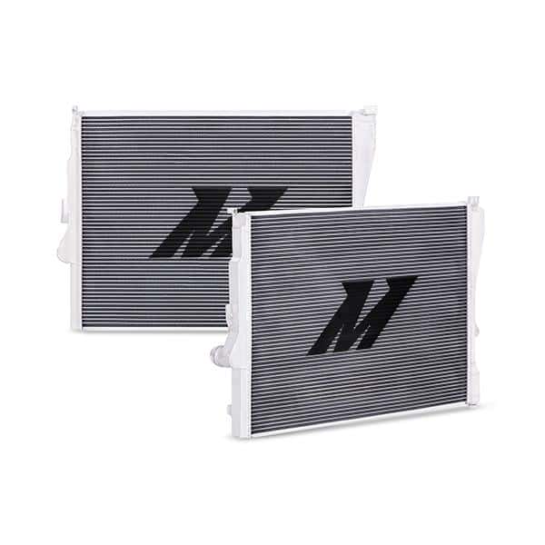 Mishimoto — Mishimoto 99-06 BMW 323i/323i/328i/330i w/ Auto Transmission Performance Aluminum Radiator - view 3