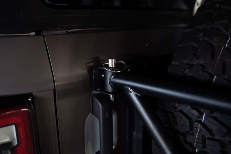 DV8 Offroad — DV8 Offroad 21-23 Ford Bronco Spare Tire Guard & Accessory Mount - view 9