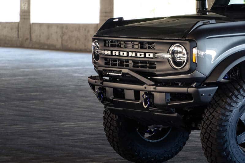 DV8 Offroad — DV8 Offroad 21-22 Ford Bronco Factory Modular Front Bumper Bull Bar - view 7