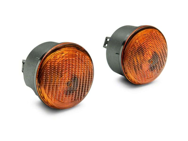 Raxiom — Raxiom 07-18 Jeep Wrangler JK Axial Series Replacement Turn Signal Lamps- Amber
Lights - view 8