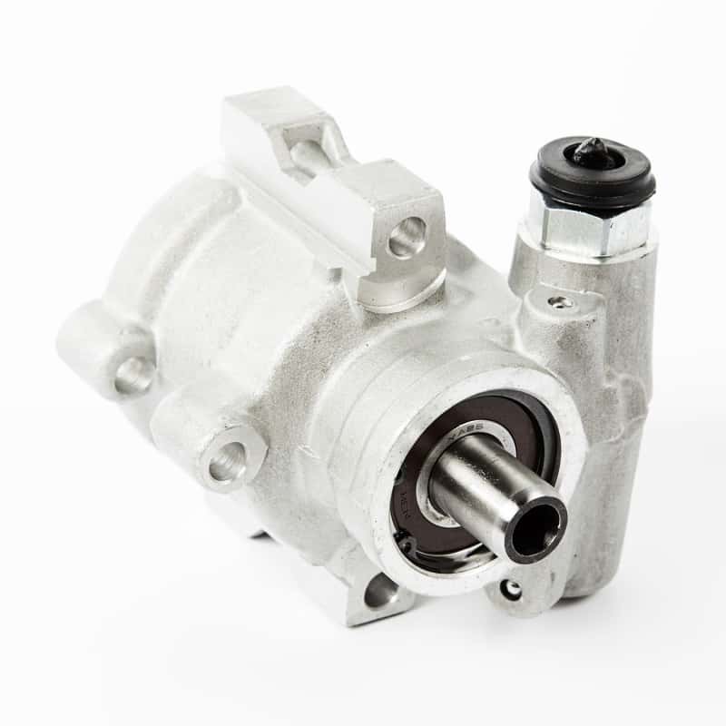 OMIX — Omix Power Steering Pump- 94-06 Cherokee Wrangler 4.0L - view 1
