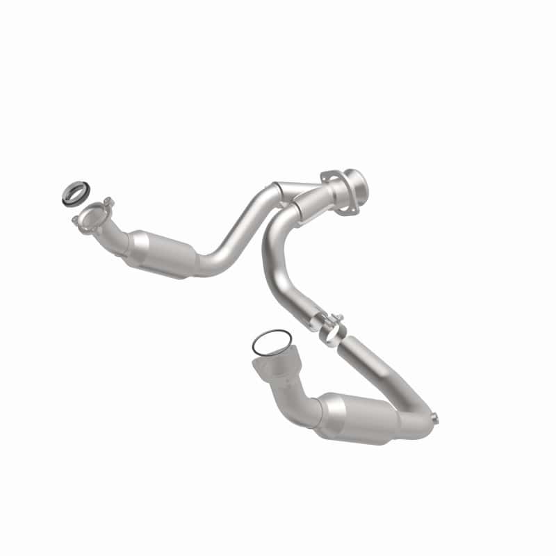 Magnaflow — MagnaFlow Conv DF 2007-2008 Cadillac Escalade 6.2L
California - view 8