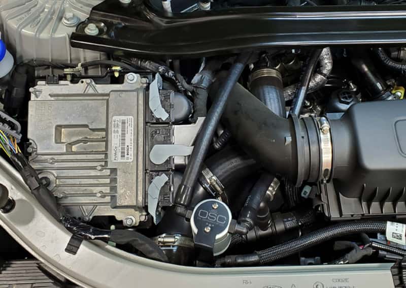 J&L — J&L 2020-2025 Ford Explorer 3.0L EcoBoost Oil Separator 3.0 Passenger Side - Clear Anodized
Oil Separator - view 2