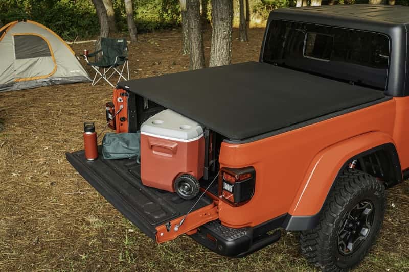 Rugged Ridge — Rugged Ridge Armis Soft Folding Bed Cover 2020 Gladiator JT
Tonneau Cover
OFFROAD_TOPS - view 18