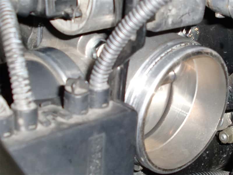 aFe — aFe Silver Bullet Throttle Body Spacers TBS BMW 325i (E46) 01-06 L6-2.5L
Throttle Body Spacer
TBdySpacer - view 3