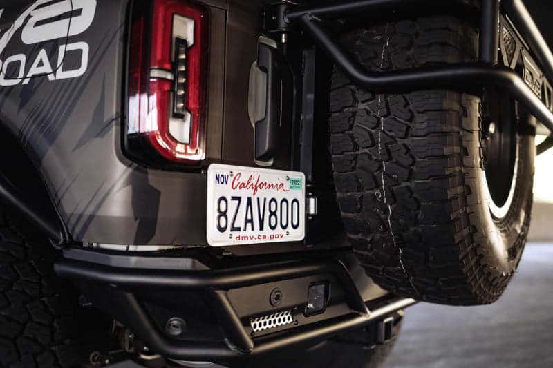 DV8 Offroad — DV8 Offroad 21-23 Ford Bronco Rear License Plate Relocation Bracket - view 2