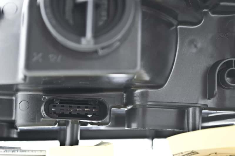Hella — Hella 2008-2011 Mercedes-Benz ML320 Headlight Assembly - view 13