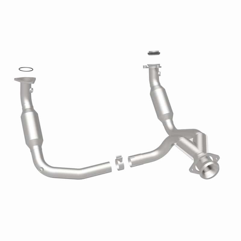 Magnaflow — MagnaFlow Conv DF 2007-2008 Cadillac Escalade 6.2L
California - view 15