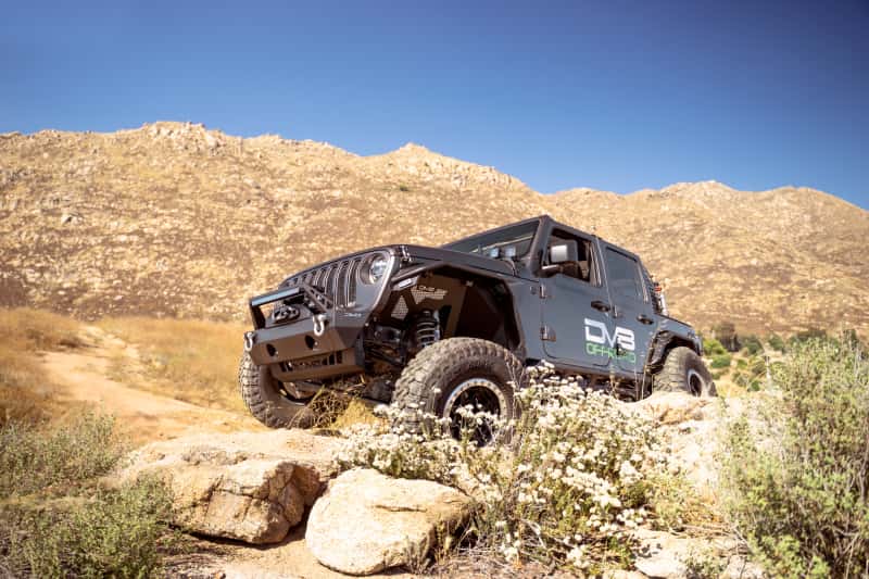 DV8 Offroad — DV8 Offroad 07-23 Jeep Wrangler/Gladiator JT/JK/JL FS-25 Stubby Front Bumper w/Plated Bull Bar
Stubby Front Bumper - view 13