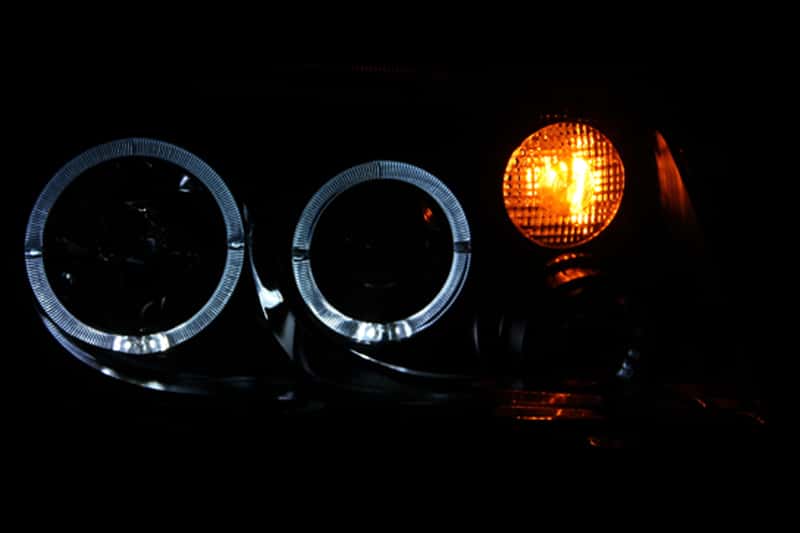 ANZO — ANZO 1999-2005 Volkswagen Jetta Projector Headlights w/ Halo Black (CCFL)
Head Light Set
HdLtSet - view 4